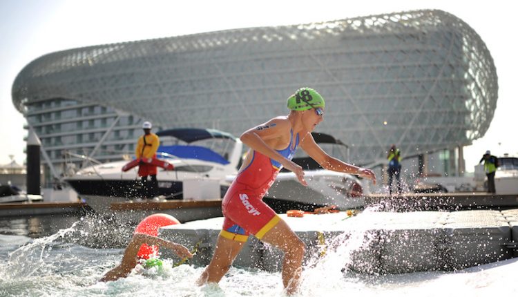 carolina-routier-natacion-femenina-wts-abu-dhabi