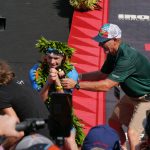 Patrick Lange pide la mano a su novia tras vencer el IRONMAN Hawaii