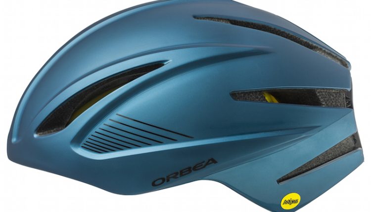AERO Blue-side