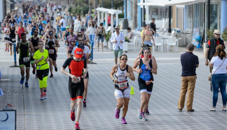 Triatló del Maritim, apunto de llenarse, solo 300 dorsales disponibles