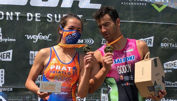 Cesc Godoy y Sofía Aguayo campeones catalanes de Triatlon DO