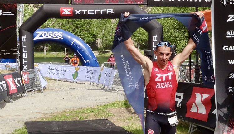 Ruben Ruzafa y Justine Virevialle vencen el XTERRA Pirineu