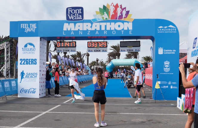 Beñat Benogetxea vence la Media Maratón Lanzarote