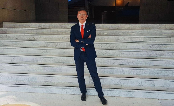 Jose Hidalgo vicepresidente del COE