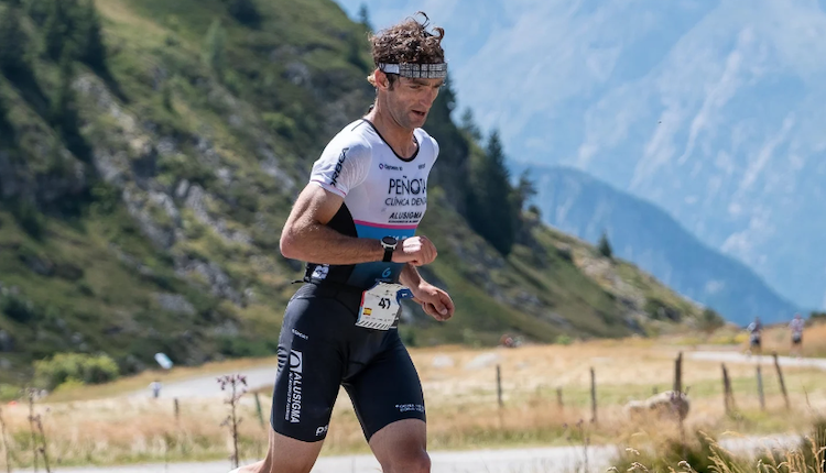 Pello Osoro y Andrea Trigo vencen el Triatlon CNSO