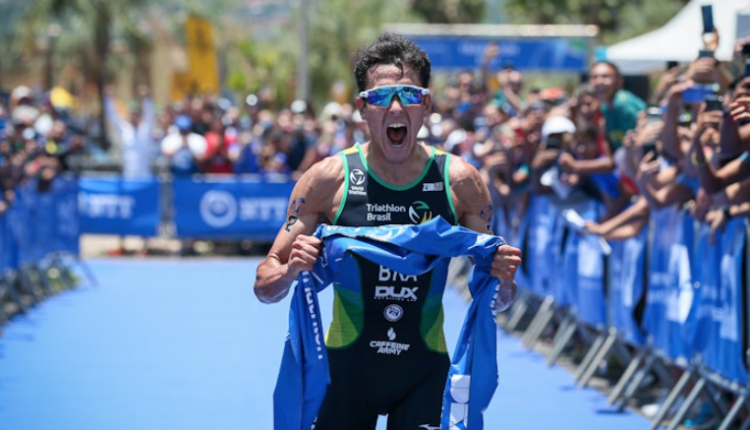 Miguel Hidalgo pone el precio al oro en la Serie Mundial Samarkand