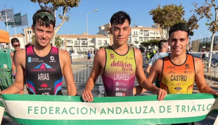 Irene Peinado y Javi Linares campeones andaluces de triatlon en Punta Umbría